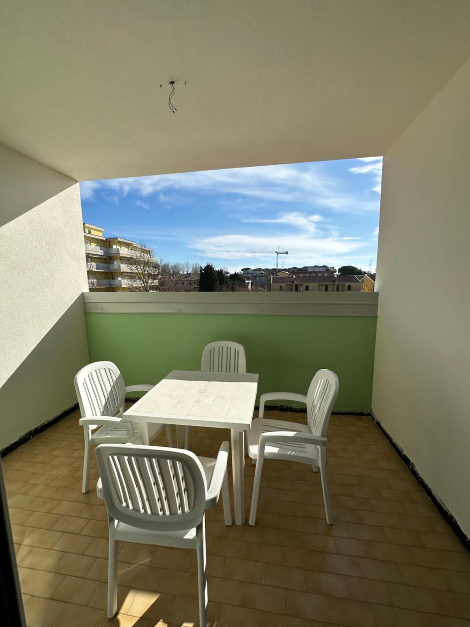 Villaggio Luna Swimmingpool- Agenzia Cocal Caorle Eksteriør billede