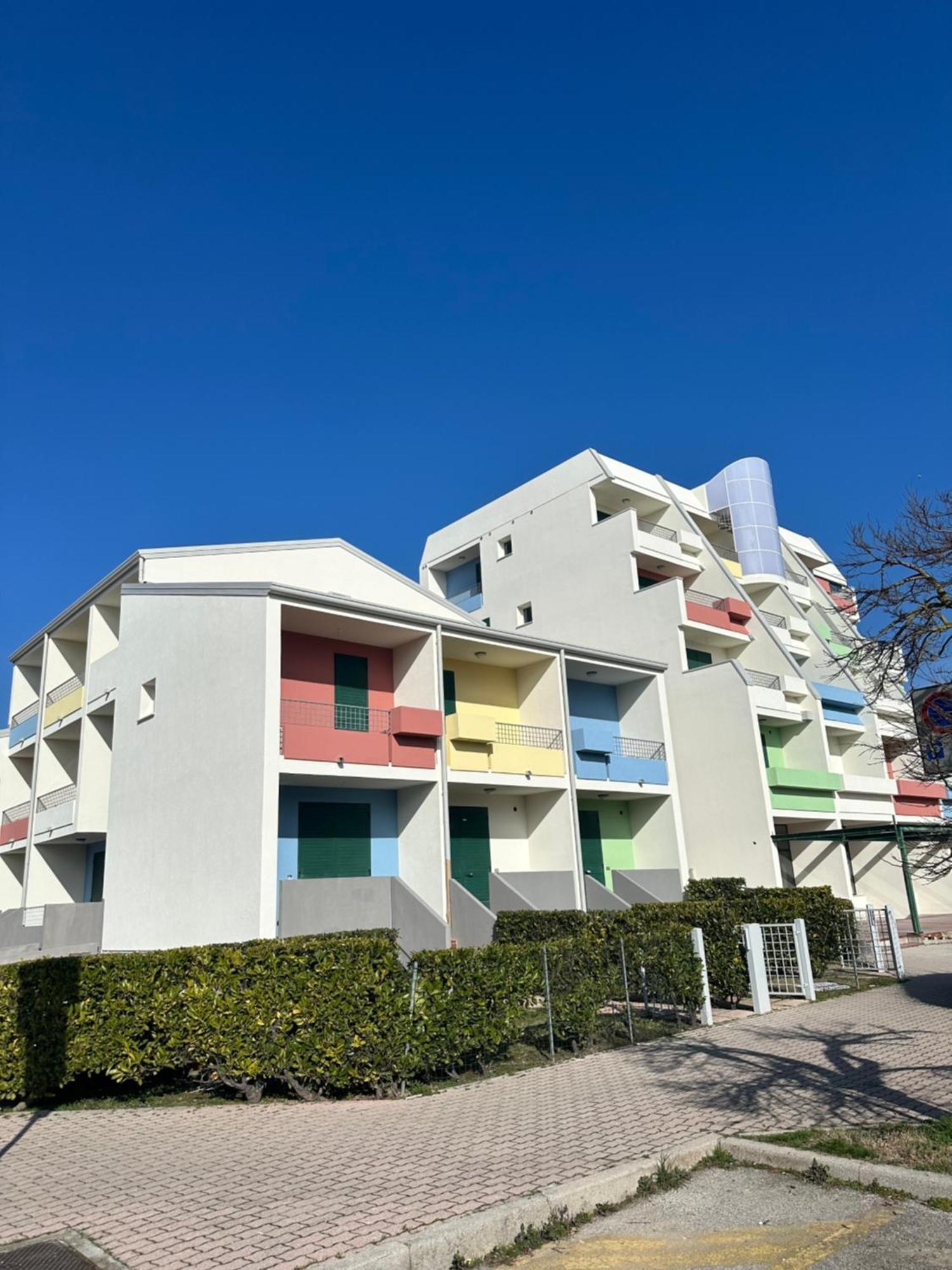 Villaggio Luna Swimmingpool- Agenzia Cocal Caorle Eksteriør billede