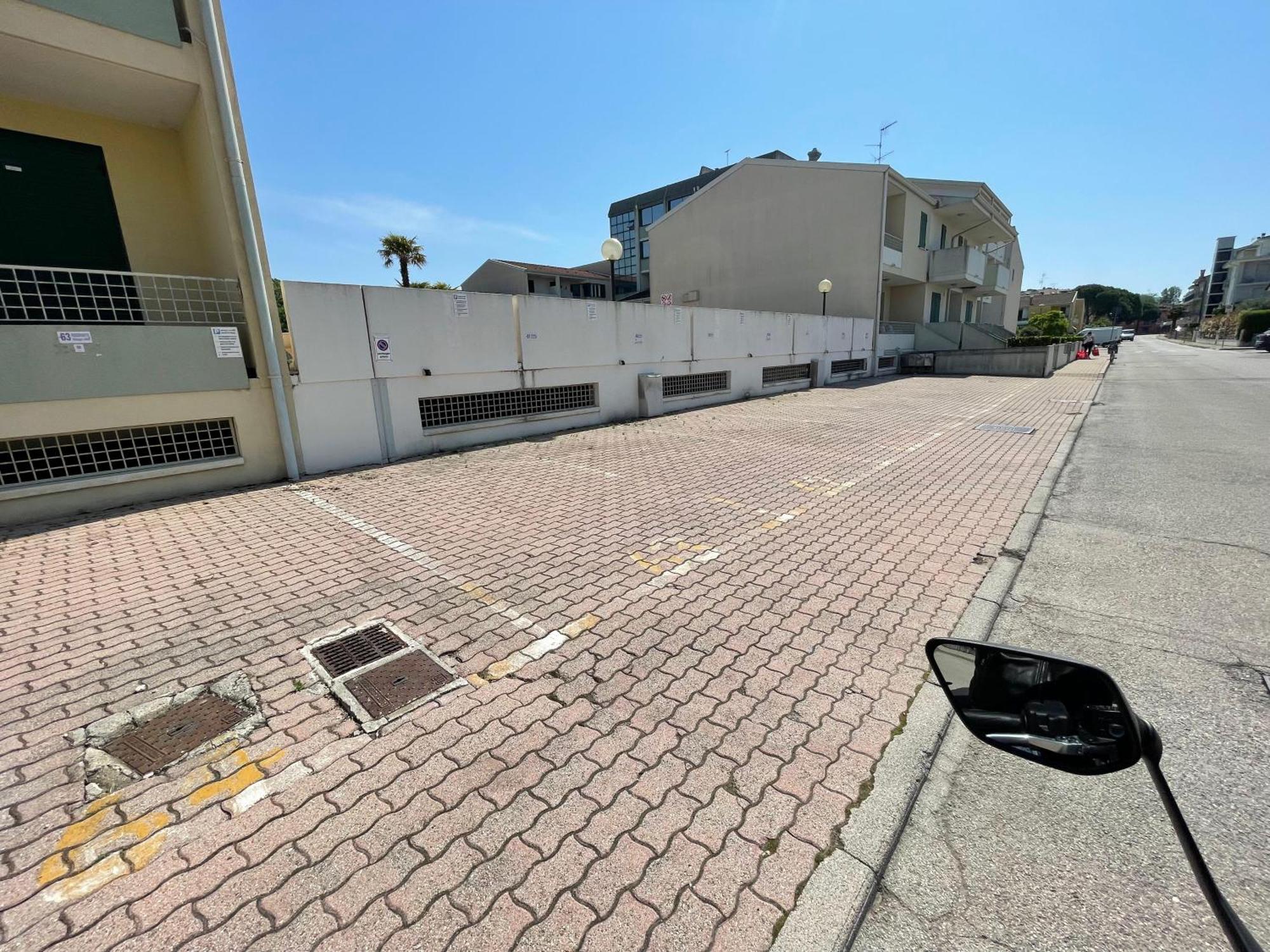 Villaggio Luna Swimmingpool- Agenzia Cocal Caorle Eksteriør billede