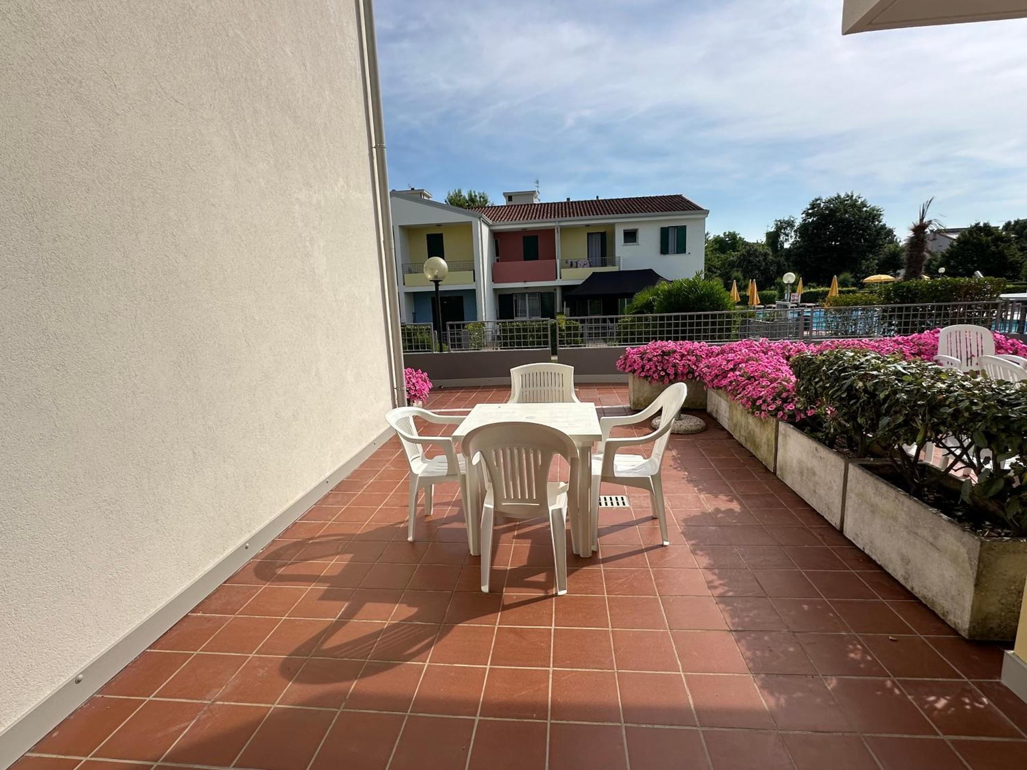 Villaggio Luna Swimmingpool- Agenzia Cocal Caorle Eksteriør billede